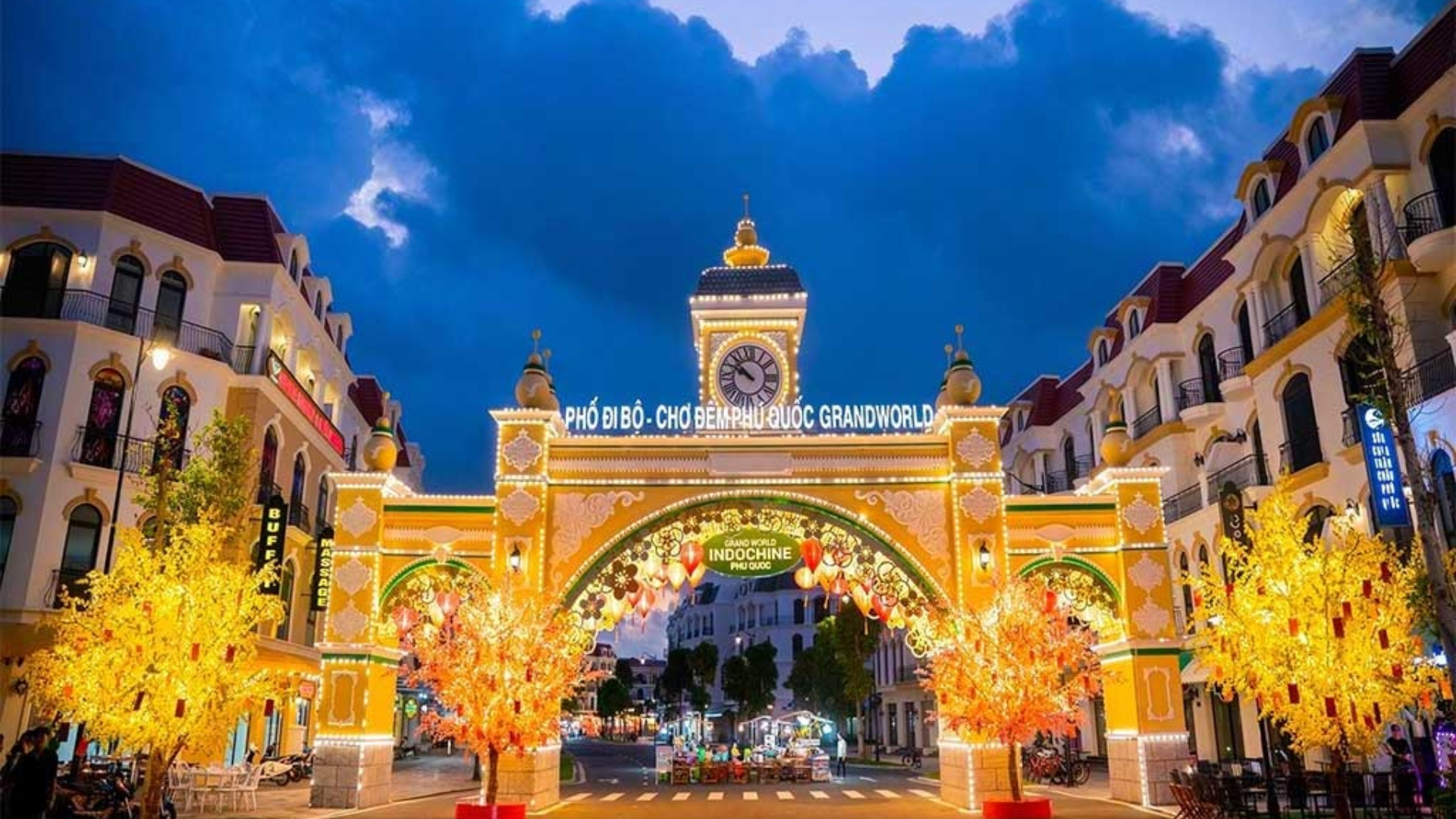 Cổng vào phố đi bộ - chợ đêm Phú Quốc