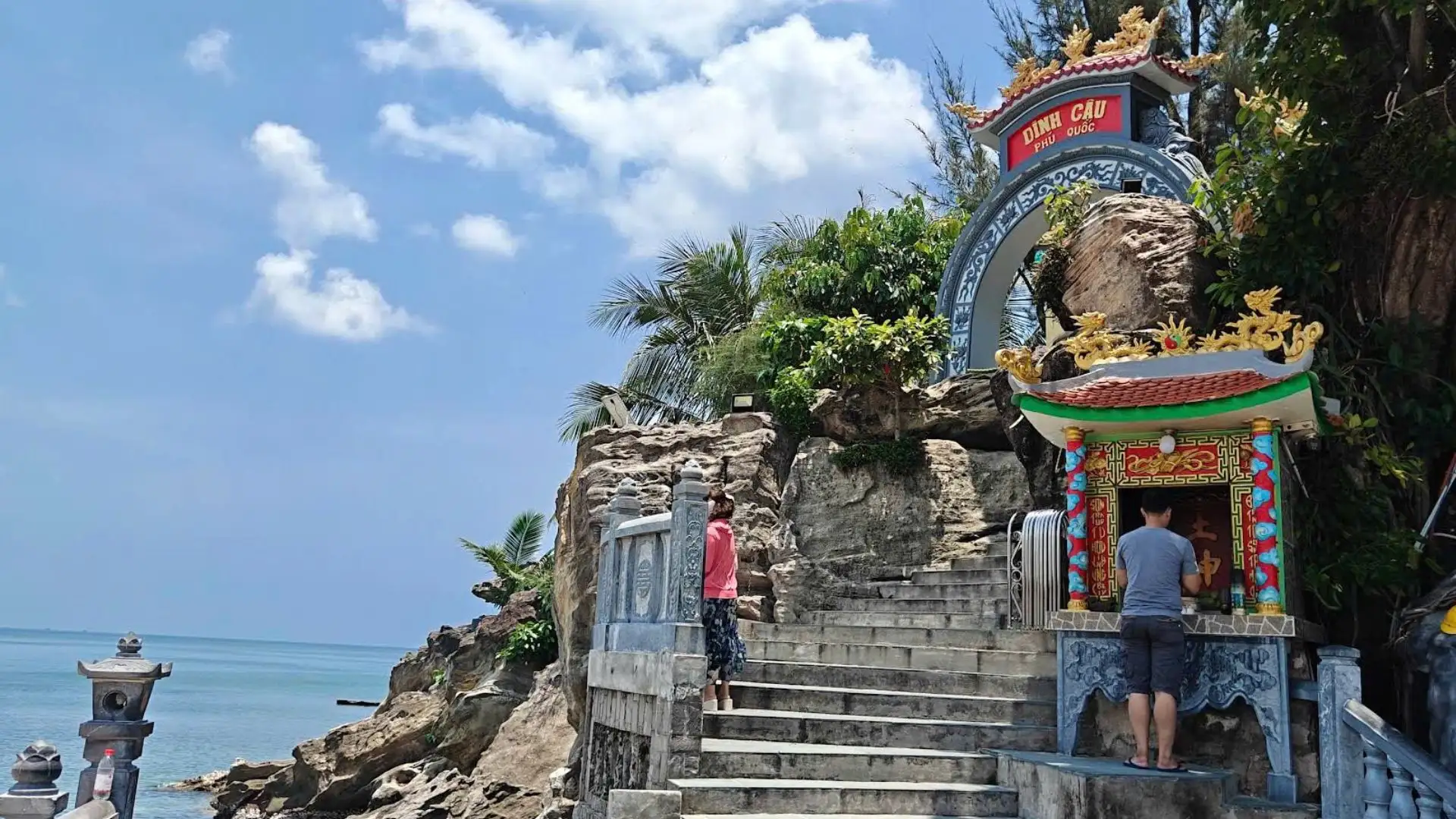 Ngắm khung cảnh biến từ Dinh Cậu Phú Quốc