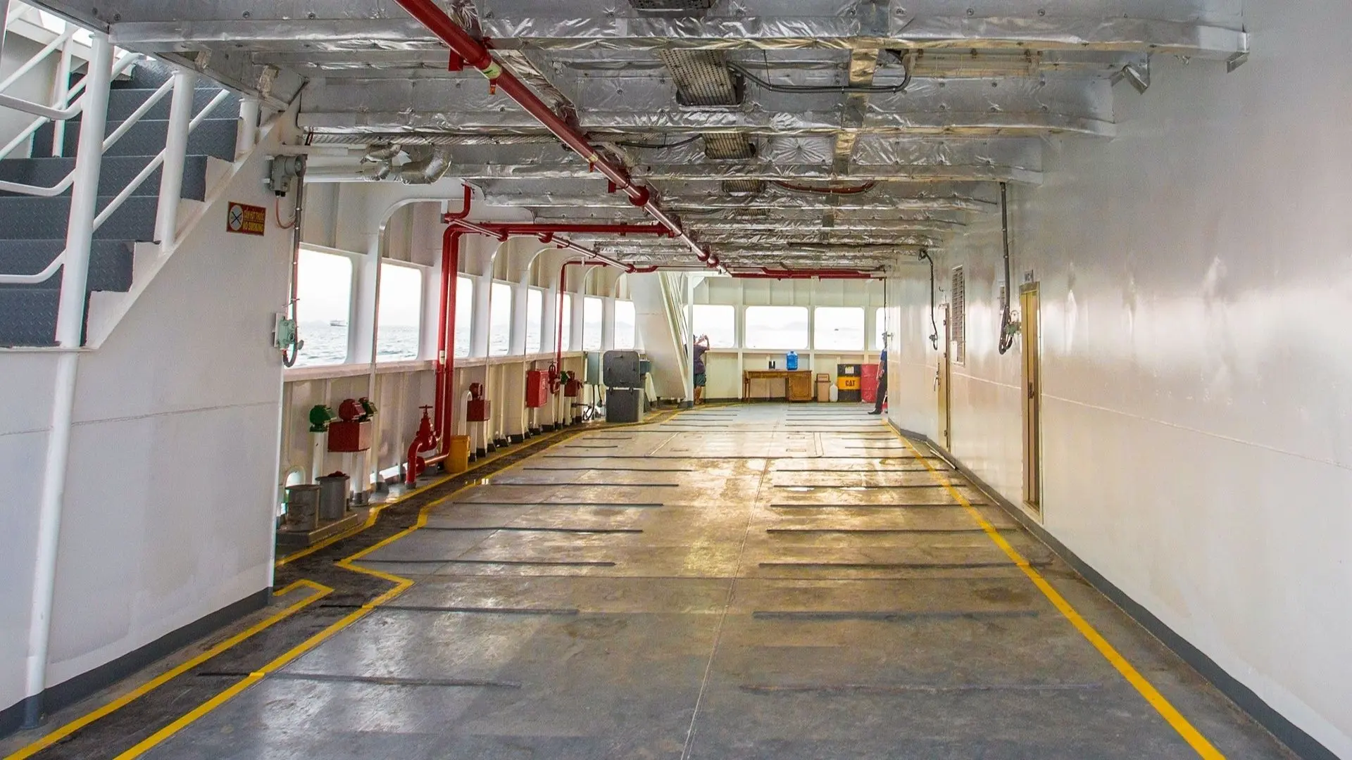 Phà Bình An Hà Tiên Phú Quốc khu vực để xe