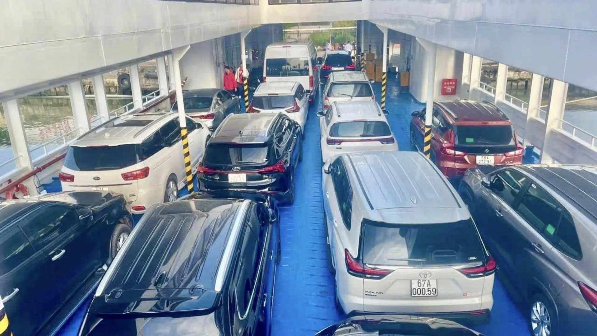 Phà Thạnh Thới Hà Tiên khu vực để xe