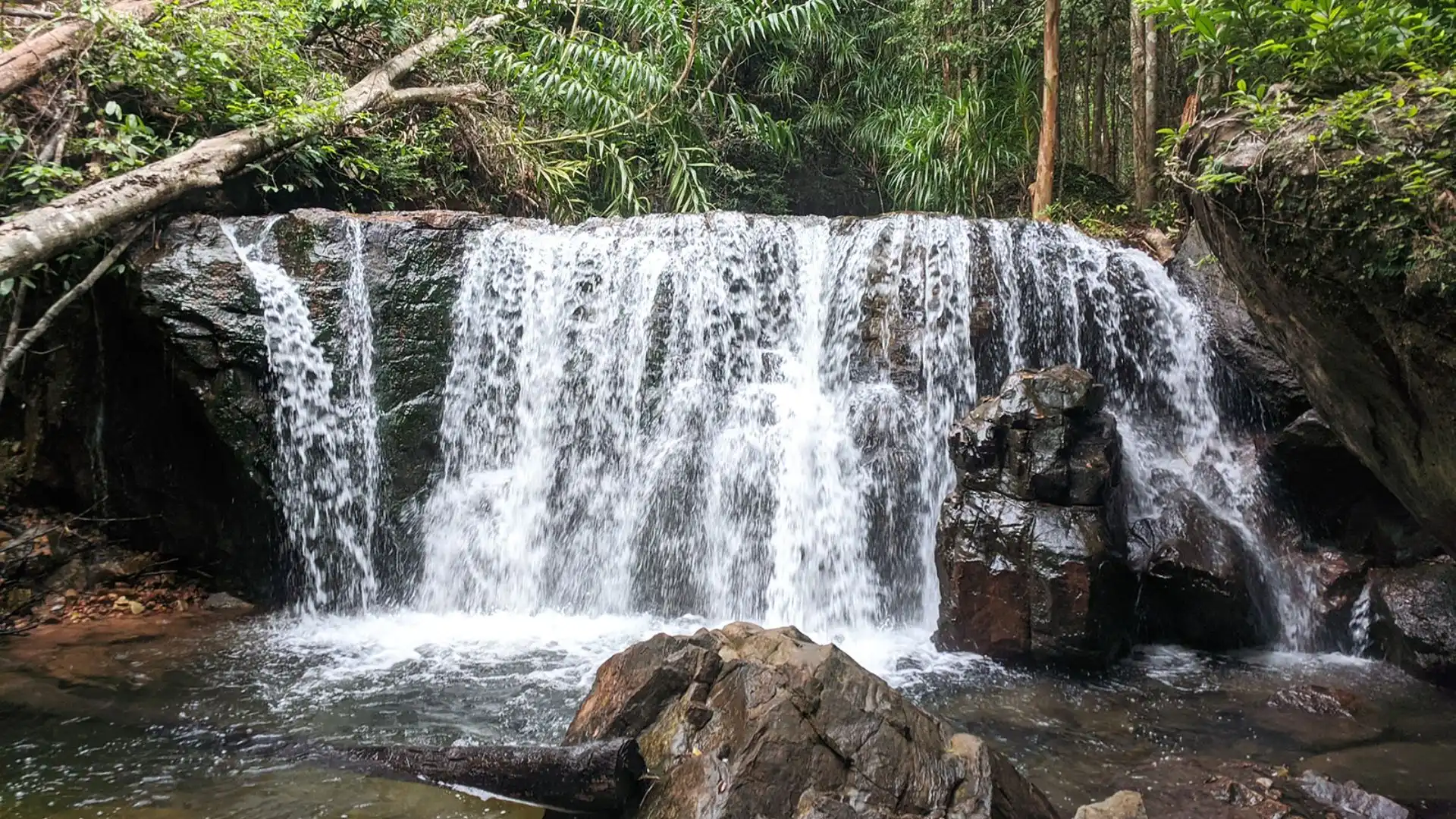 Suối Tranh nổi tiếng tại Phú Quốc