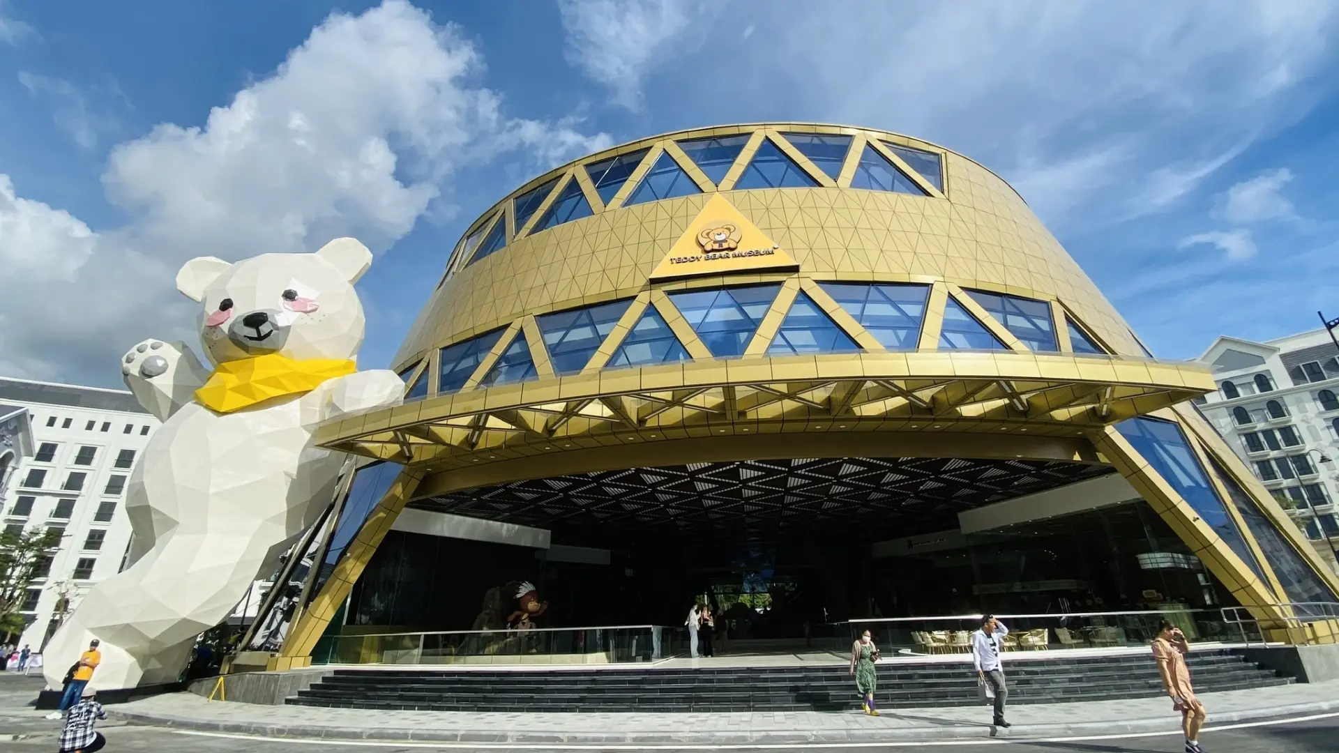 Tham quan Bảo Tàng Gấu Teddy